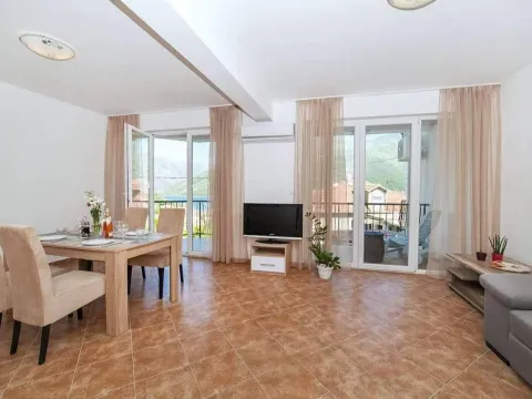 Prodaja, jednosoban stan, 61m², Kamenari, Herceg Novi - image 12