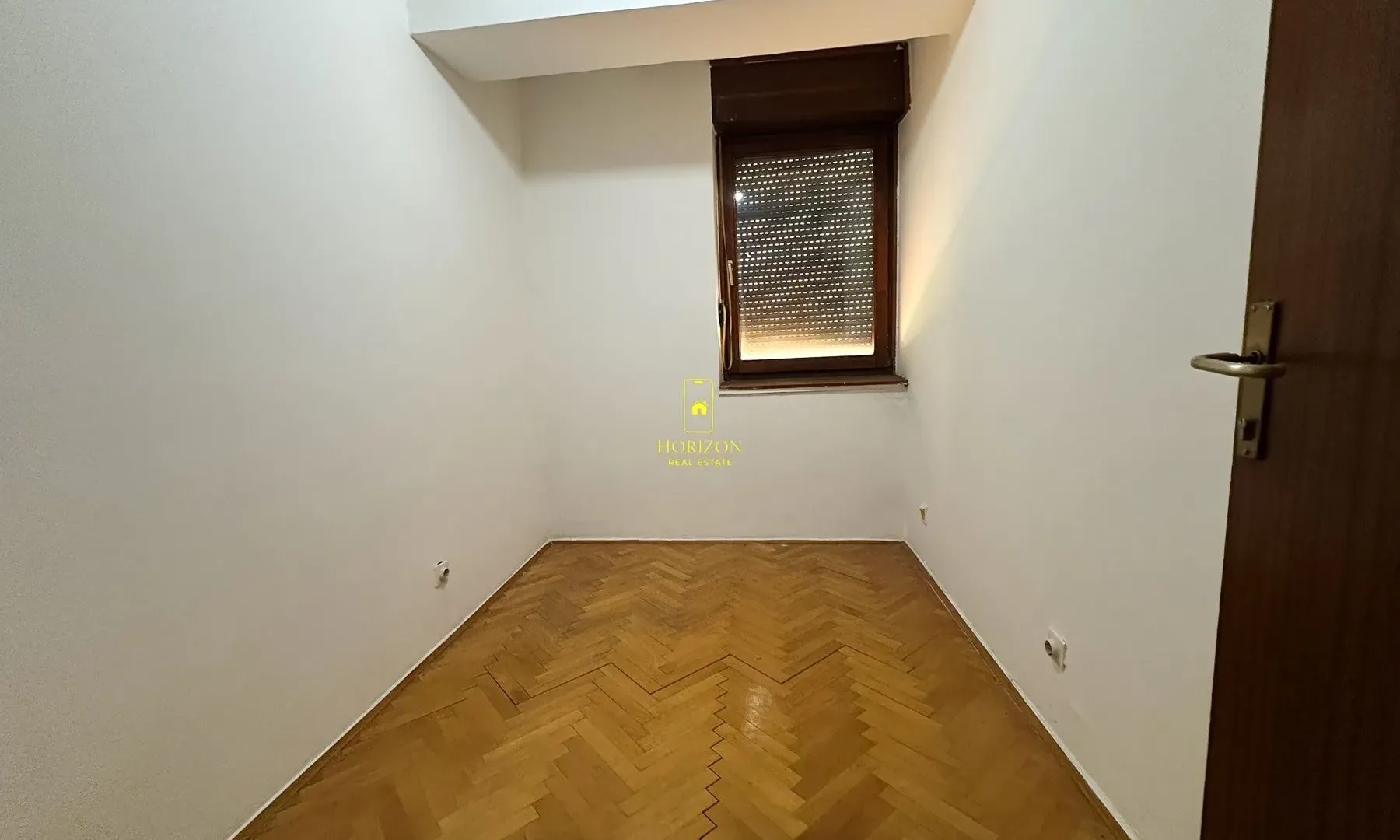 Prodaja, trosoban stan, 120m², Blok 7, Podgorica