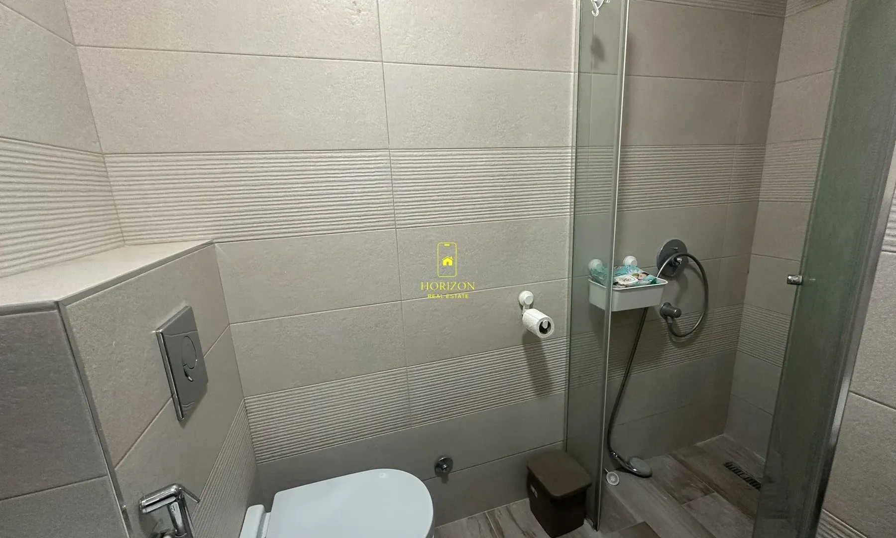 Prodaja, dvosoban stan, 65m², Ljubović, Podgorica
