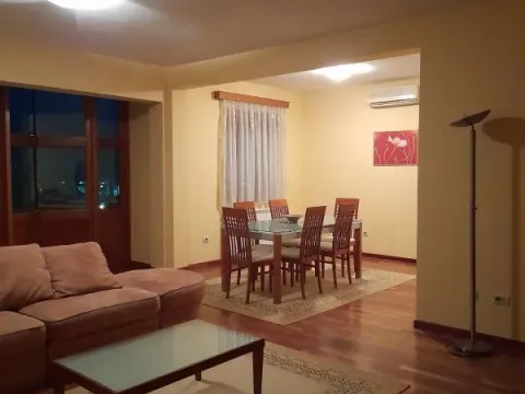 Prodaja, trosoban stan, 119m², Pobrežje, Podgorica - image 4