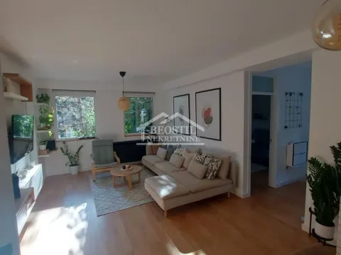 Sale, three bedroom apartment, 74m², Višnjička Banja, Palilula Sve Podlokacije - image 4