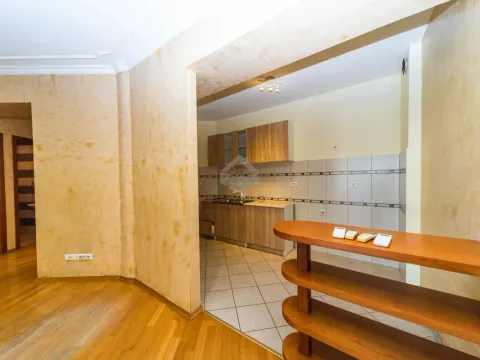 Izdavanje, dvosoban stan, 124m², Centar, Podgorica - image 5