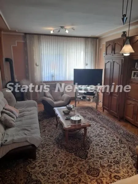 Prodaja, kuća, 194m², Šid, Srbija