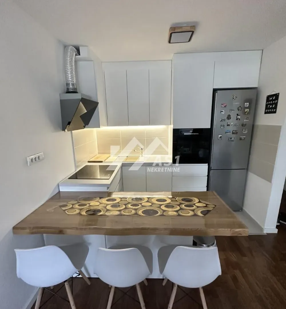 Izdavanje, trosoban stan, 63m², Adice, Novi Sad Sve Podlokacije