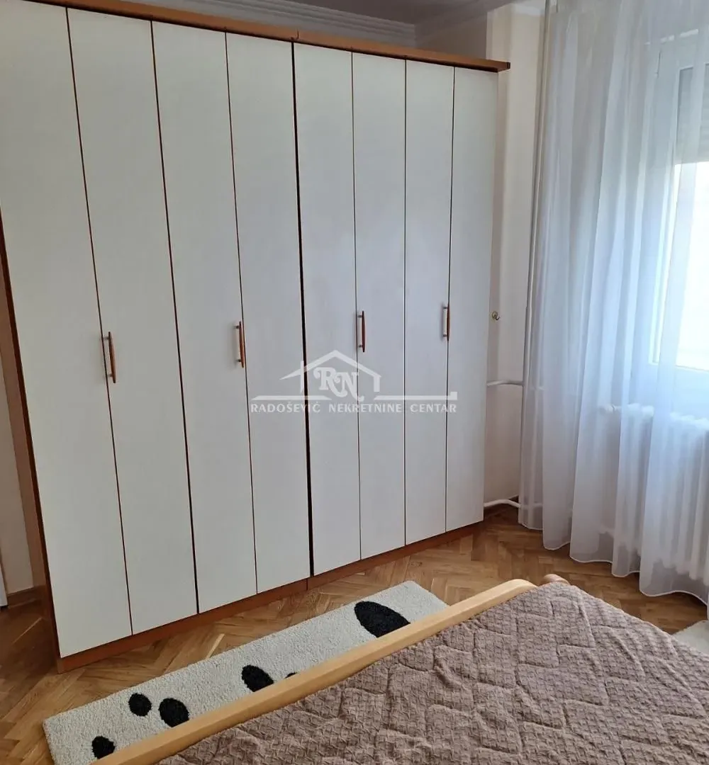 Rent, three bedroom apartment, 73m², Novi Beograd Sve Podlokacije, Beograd