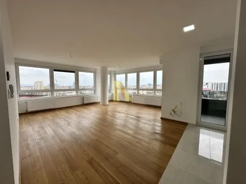 Rent, office space, 112m², Spens, Novi Sad Sve Podlokacije