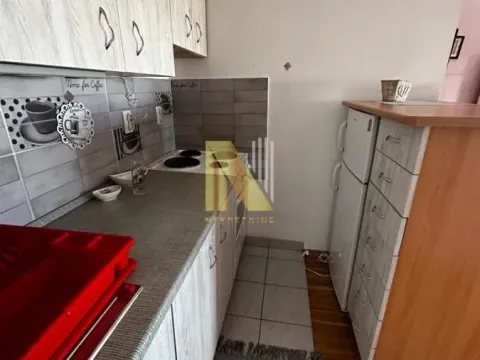 Izdavanje, dvosoban stan, 49m², Podbara, Novi Sad Sve Podlokacije - image 3