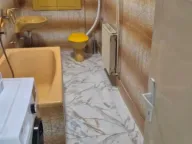 Izdavanje, dvosoban stan, 80m², Centar, Podgorica - image 10