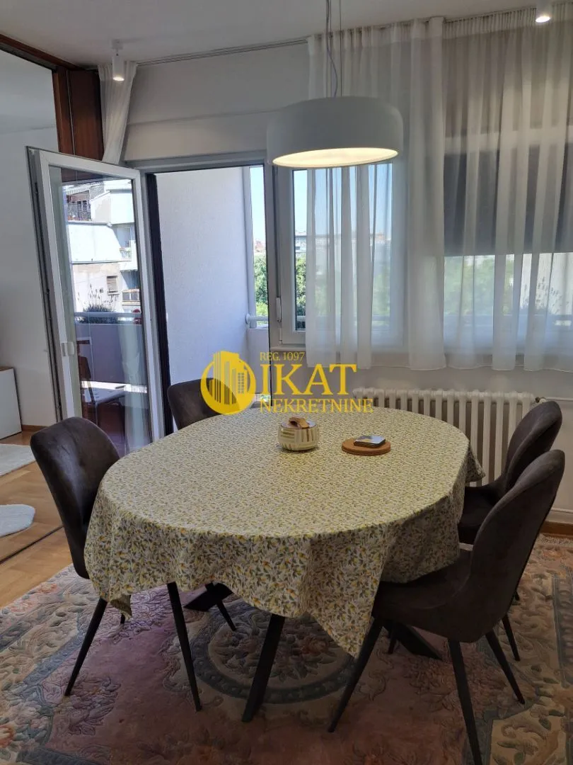 Izdavanje, trosoban stan, 88m², Tašmajdan, Palilula Sve Podlokacije