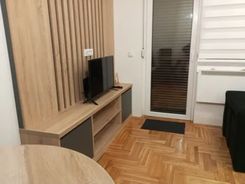 Prodaja, dvosoban stan, 38m², Centar, Zlatibor - image 2