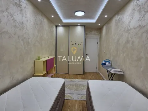 Izdavanje, dvosoban stan, 86m², Stara Varoš, Podgorica - image 8