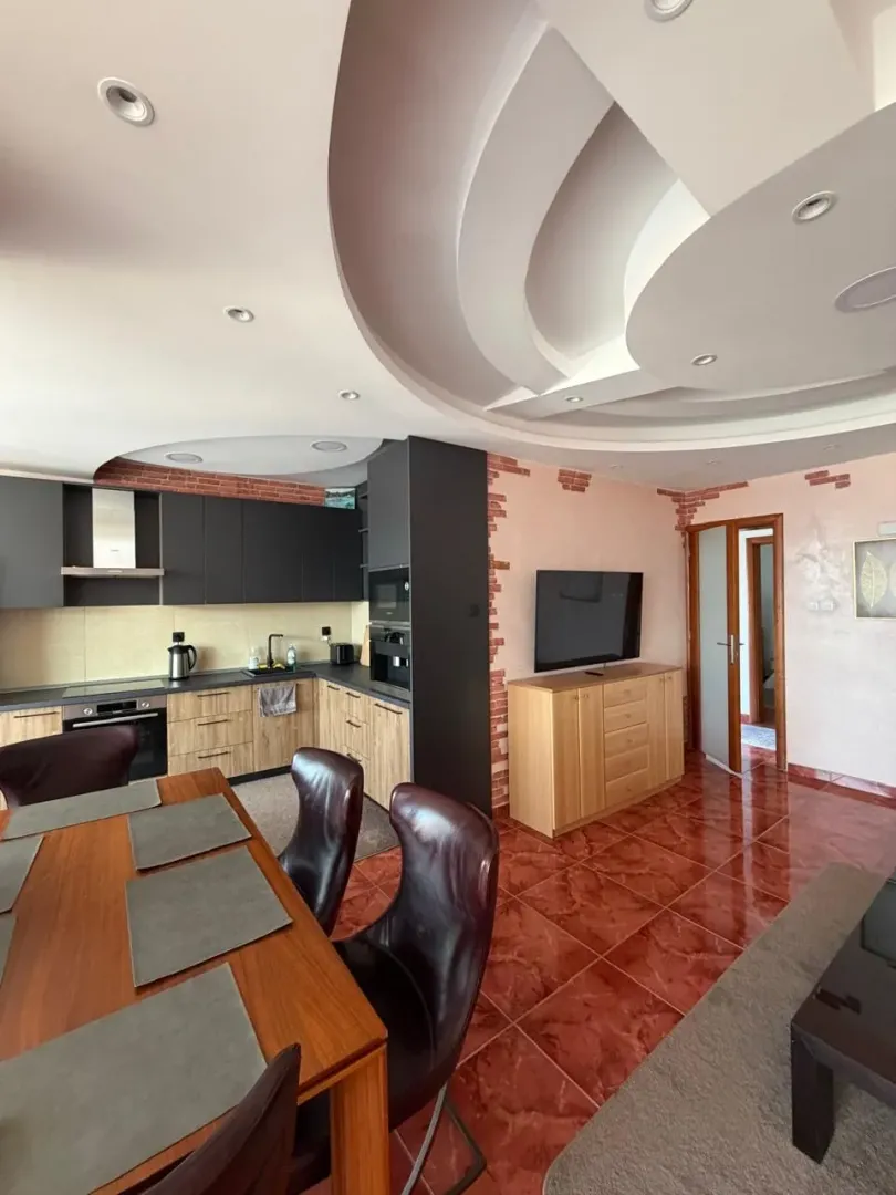 Rent, two bedroom apartment, 85m², Bogišići, Tivat