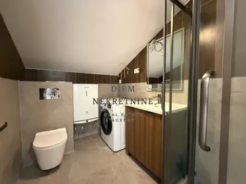 Prodaja, garsonjera, 45m², Tološi, Podgorica - image 5
