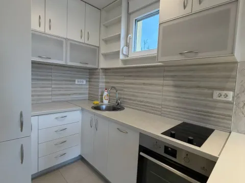 Prodaja, jednosoban stan, 36m², Baston, Podgorica - image 5