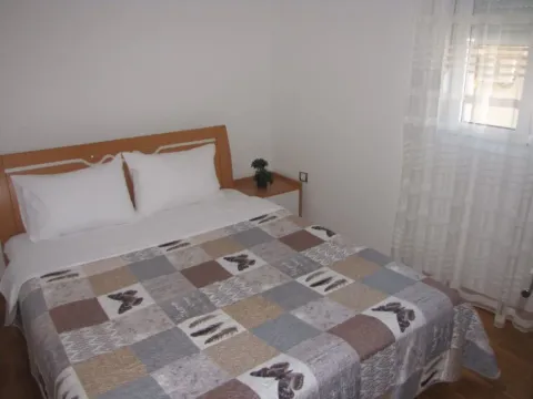 Izdavanje, jednosoban stan, 45m², Babin Do, Budva - image 4