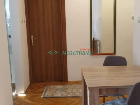 Izdavanje, dvosoban stan, 42m², Centar, Novi Sad - image 9