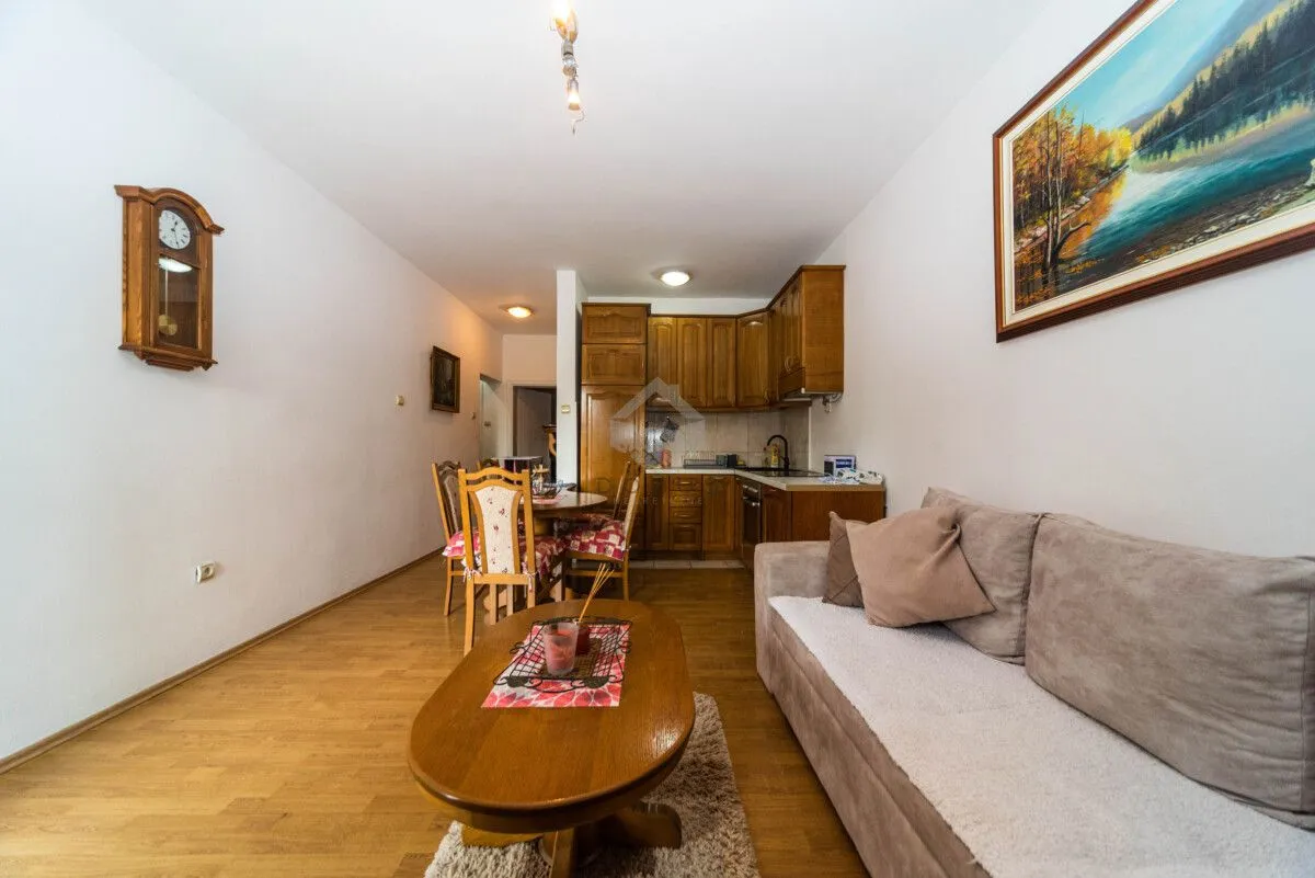 Rent, one bedroom apartment, 47m², Budva, Crna Gora