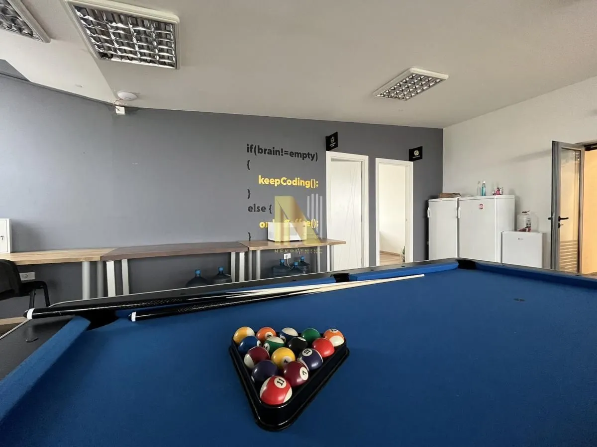 Rent, office space, 736m², Salajka, Novi Sad Sve Podlokacije