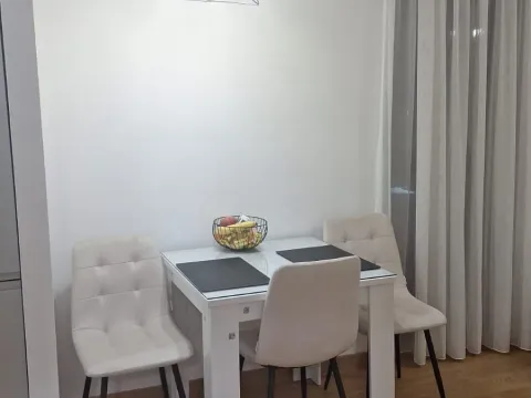 Rent, one bedroom apartment, 48m², City Kvart, Podgorica - image 5