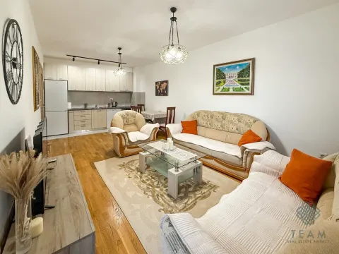 Izdavanje, dvosoban stan, 66m², Stari Aerodrom, Podgorica - image 10