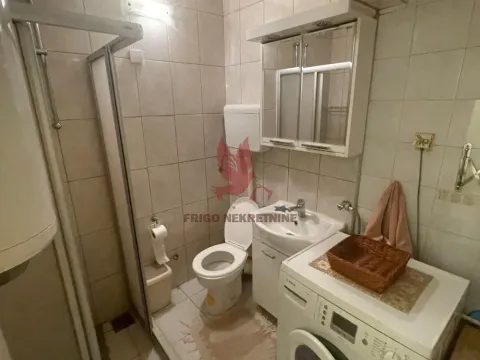 Rent, three bedroom apartment, 50m², Uciteljsko Naselje, Zvezdara Sve Podlokacije - image 11