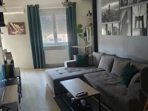 Prodaja, dvosoban stan, 70m², Bulevar Oslobodjenja, Novi Sad Sve Podlokacije - image 3