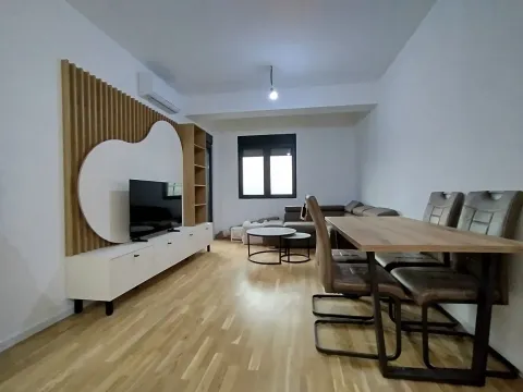 Rent, one bedroom apartment, 45m², Stari Aerodrom, Podgorica - image 1