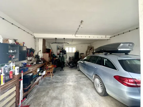 Sale, house, 375m², Kalimanj, Tivat - image 13