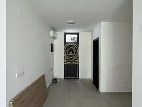 Rent, office space, 34m², Centar, Vrnjačka Banja - image 5