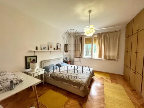 Izdavanje, jednosoban stan, 76m², Centar, Podgorica - image 9