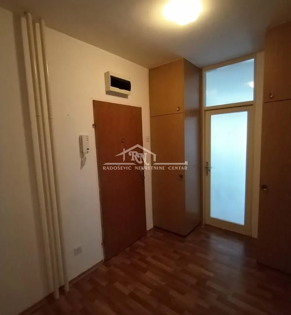 Rent, three bedroom apartment, 78m², Zemun Sve Podlokacije, Beograd