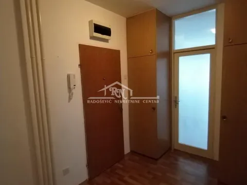 Izdavanje, trosoban stan, 78m², Zemun Sve Podlokacije, Beograd - image 10