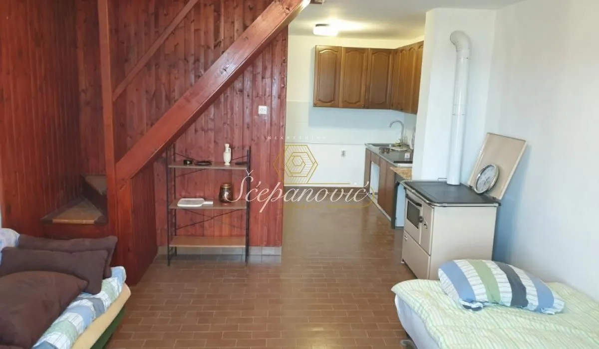 Prodaja, kuća, 135m², Susek, Beočin