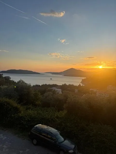 Sale, two bedroom apartment, 51m², Sveti Stefan, Budva