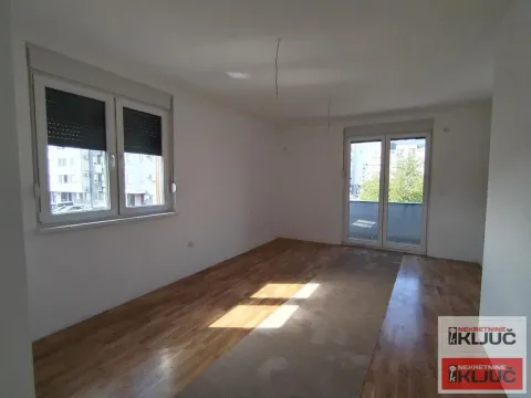 Prodaja, trosoban stan, 78m², Telep, Novi Sad Sve Podlokacije - image 4