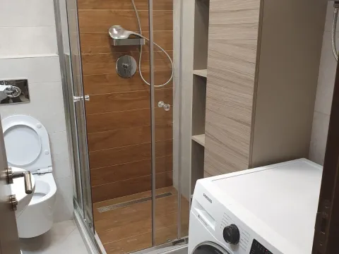 Rent, one bedroom apartment, 50m², Podkošljun, Budva - image 3