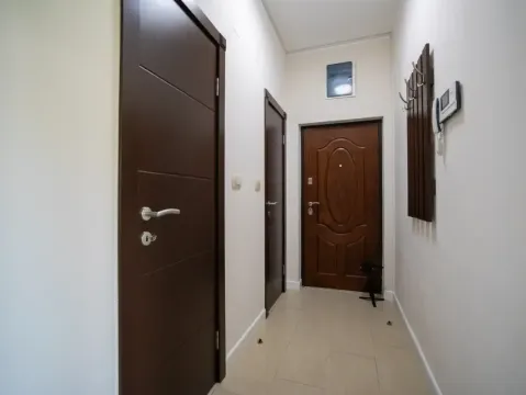 Prodaja, dvosoban stan, 89m², Bečići, Budva - image 7