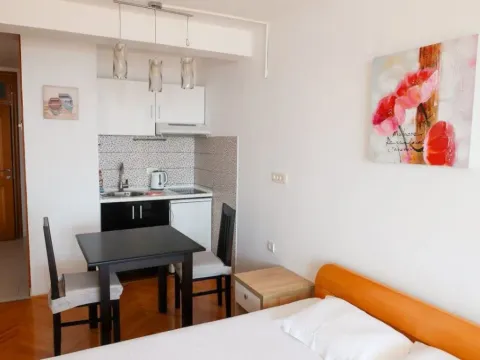 Sale, studio apartment, 26m², Rafailovići, Budva - image 5