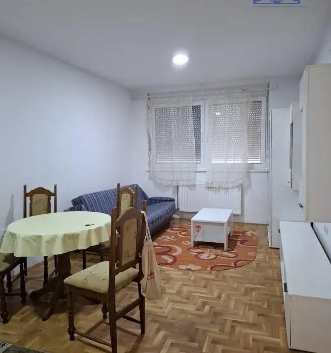 Izdavanje, garsonjera, 27m², Telep, Novi Sad Sve Podlokacije