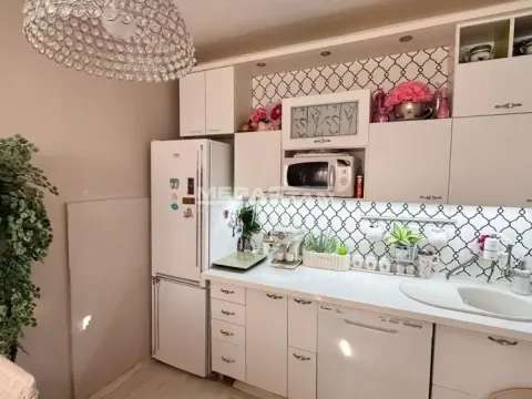 Prodaja, dvosoban stan, 52m², Karaburma, Palilula Sve Podlokacije - image 6