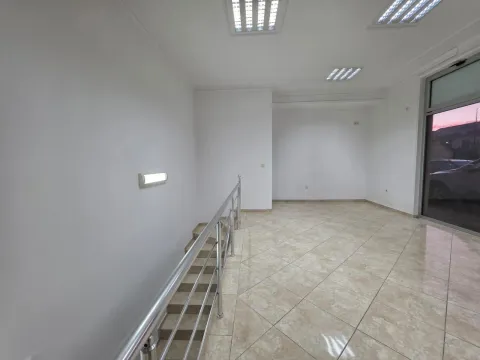 Prodaja, poslovni prostor, 82m², Podgorica, Crna Gora - image 15