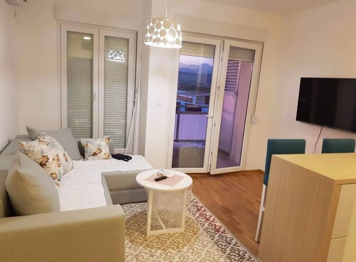 Rent, studio apartment, 30m², City Kvart, Podgorica