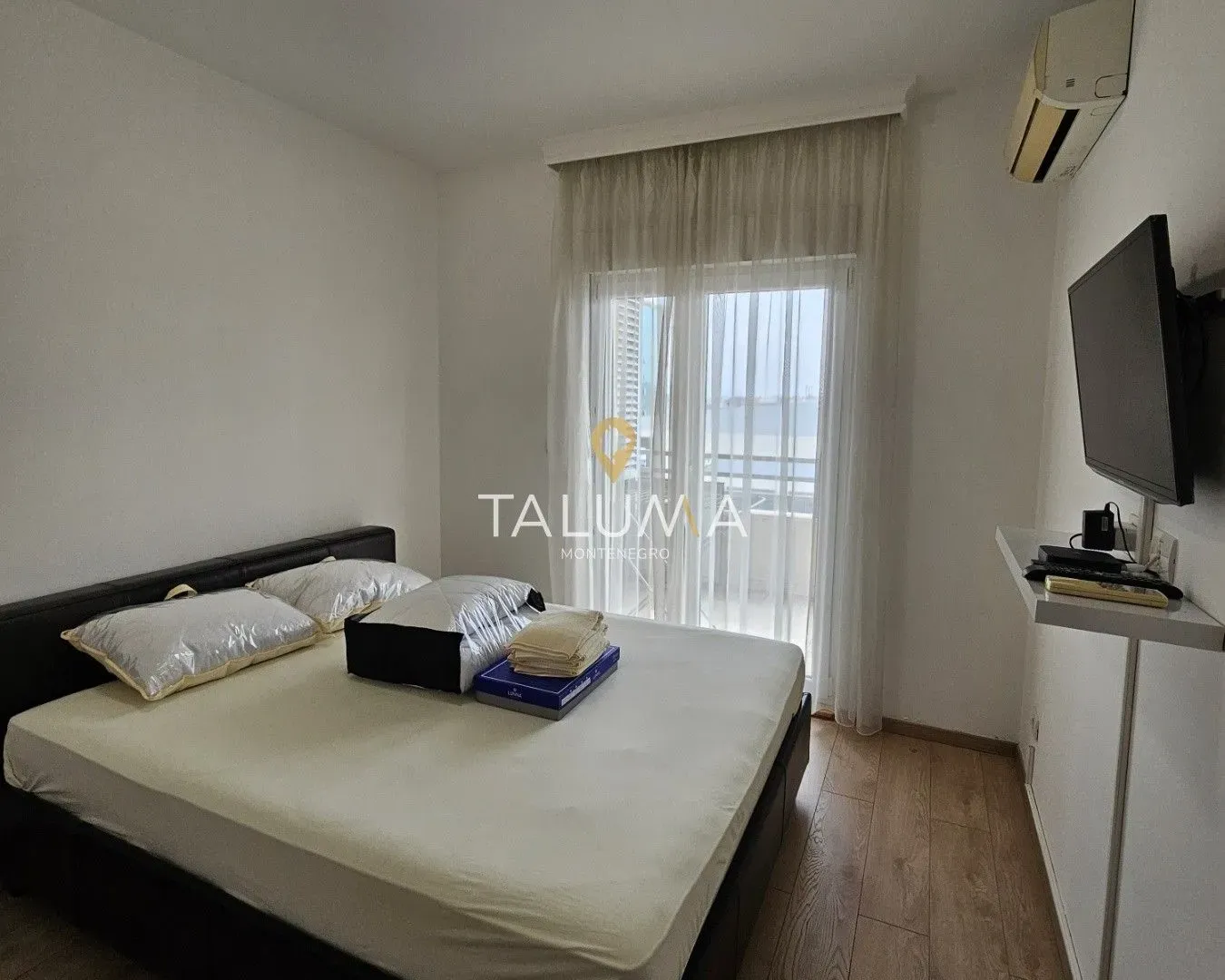Izdavanje, dvosoban stan, 75m², City Kvart, Podgorica