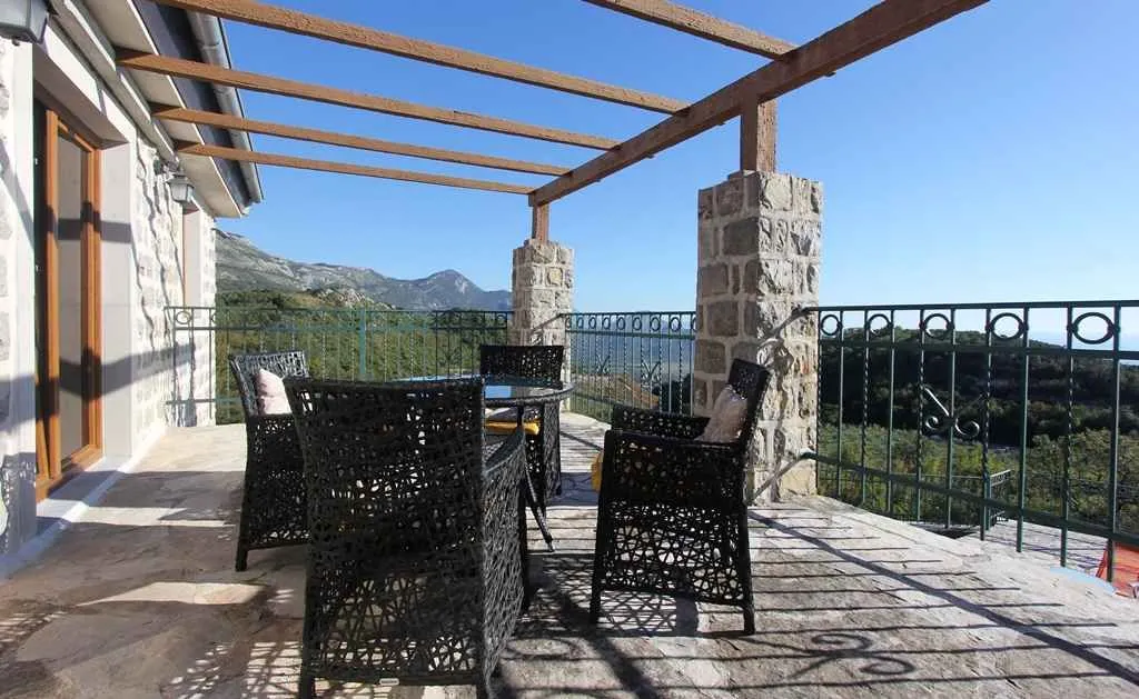 Sale, house, 466m², Petrovac, Budva