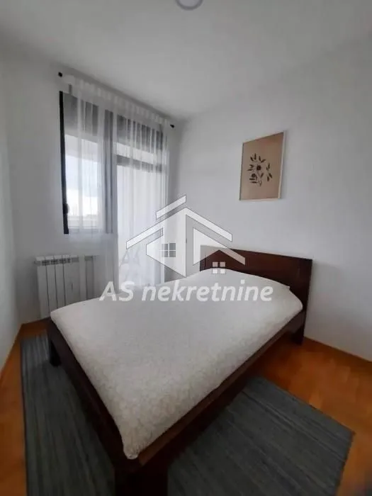 Rent, two bedroom apartment, 44m², Stari Grad, Beograd