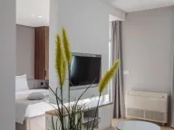 Izdavanje, dvosoban stan, 80m², Tivat, Crna Gora - image 8