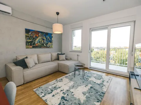 Izdavanje, jednosoban stan, 60m2, Rotkvarija, Novi Sad, Novi Sad Izdavanje, jednosoban stan, 60m2, Rotkvarija, Novi Sad, Novi Sad