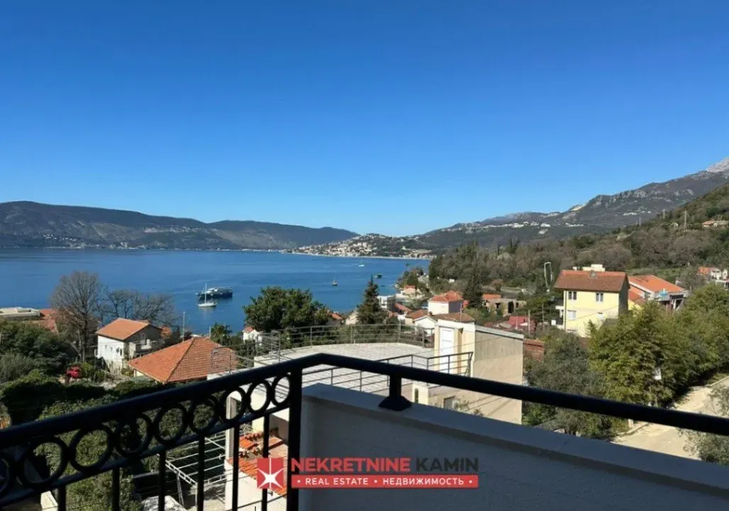Prodaja, jednosoban stan, 45m², Kumbor, Herceg Novi