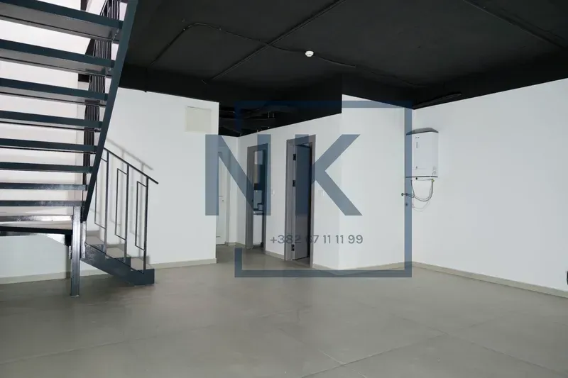 Rent, office space, 240m², City Kvart, Podgorica