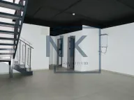 Izdavanje, poslovni prostor, 240m², City Kvart, Podgorica - image 4